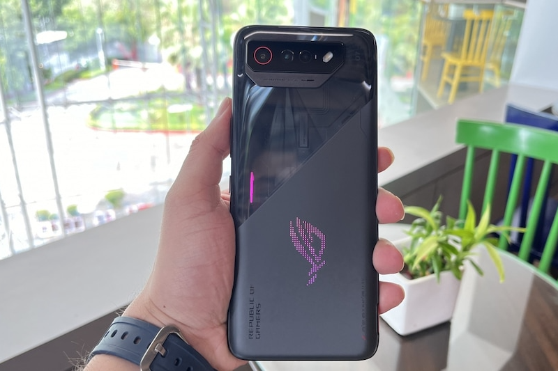 Đánh giá ROG Phone 7 - hình 2