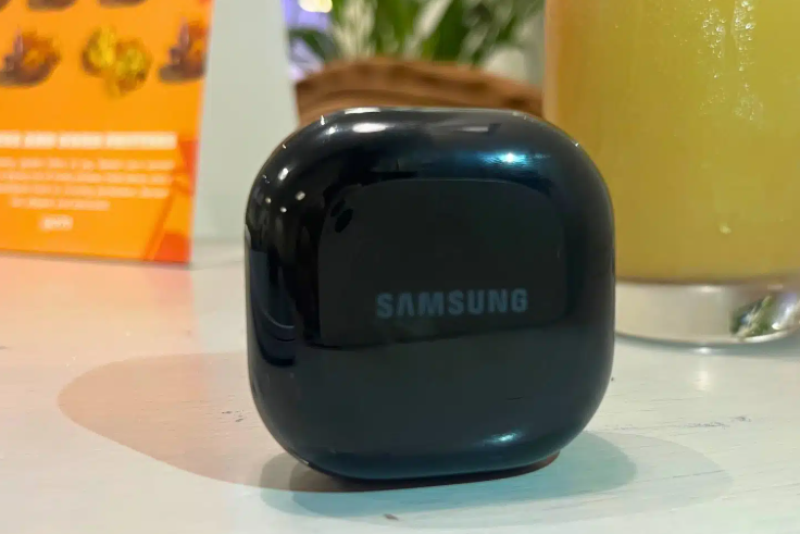 Đánh giá Samsung Buds Core - hình 3