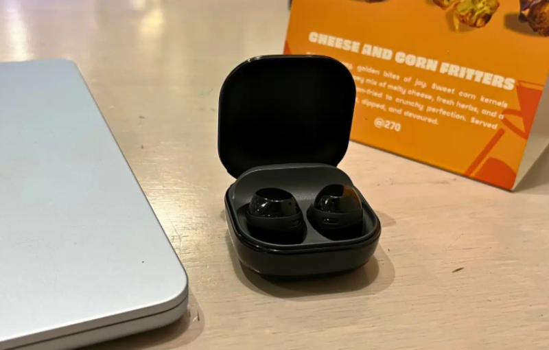 Đánh giá Samsung Buds Core - hình 2