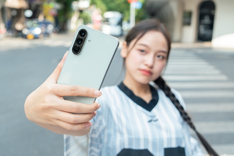 Đánh giá Samsung Galaxy A56 5G (ảnh 2)