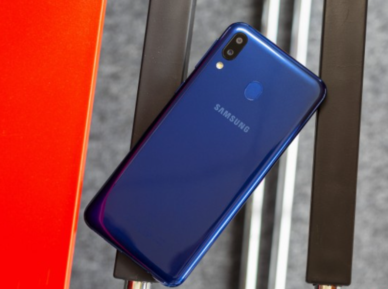 Đánh giá Samsung M20 - hình 8