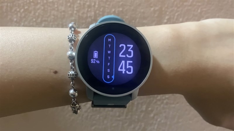 giao dien dong ho suunto 9 peak