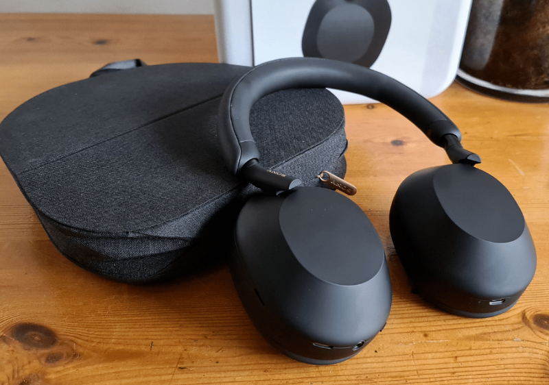 Đánh giá tai nghe Sony WH-1000XM5 - hình 1