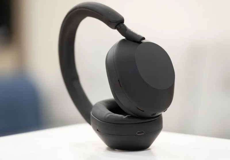 Đánh giá tai nghe Sony WH-1000XM5 - hình 3