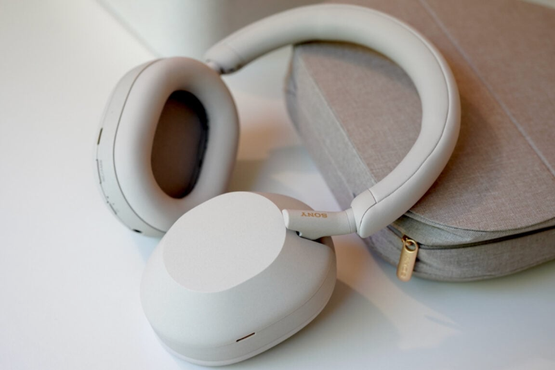 Đánh giá tai nghe Sony WH-1000XM5 - hình 9