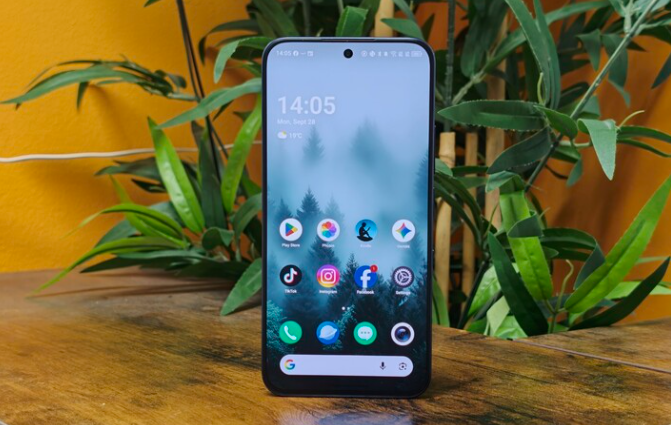 Đánh giá TCL P80 Ultra - hình 5