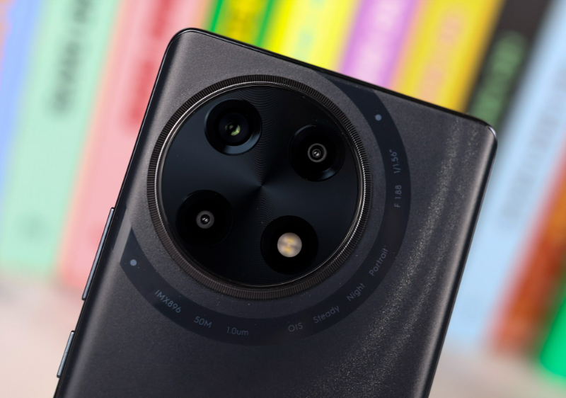 Đánh giá Tecno Camon 30S - hình 2