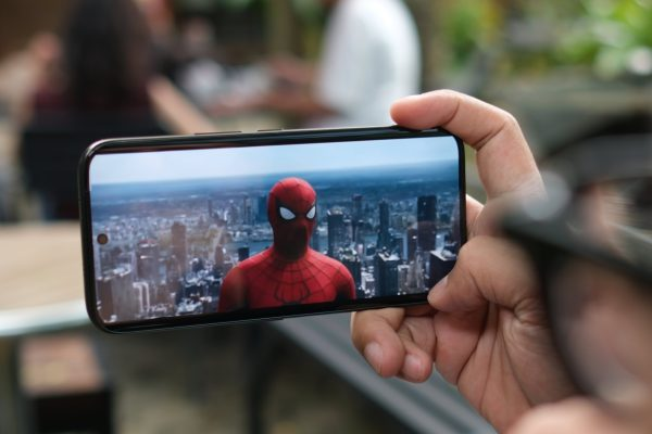 Đánh giá Tecno Camon 50 Pro 5G 3