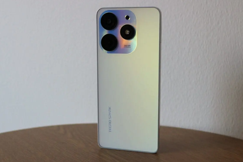 Đánh giá Tecno Spark 10 Pro - hình 2
