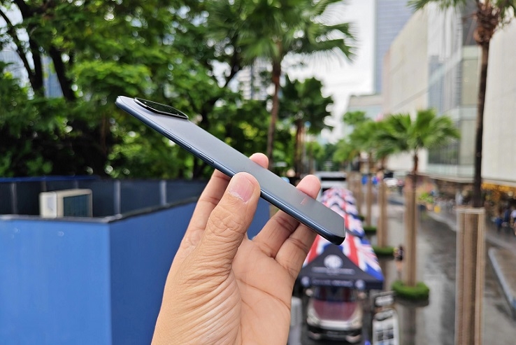 Đánh giá Tecno Spark Slim - hình 3