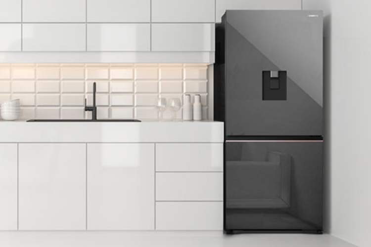 Đánh giá tủ lạnh Panasonic Inverter 500 lít NR-BW530XMMV: Thiết kế sang trọng, công nghệ hiện đại, phù hợp cho gia đình 4-5 người