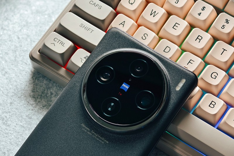 Đánh giá vivo X100s (hình 2)