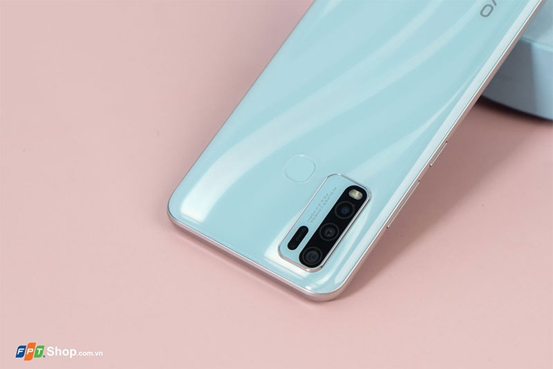 Đánh giá Vivo Y30 hình 2