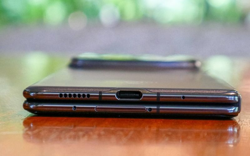 Đánh giá Xiaomi MIX Fold 4 về pin, sạc