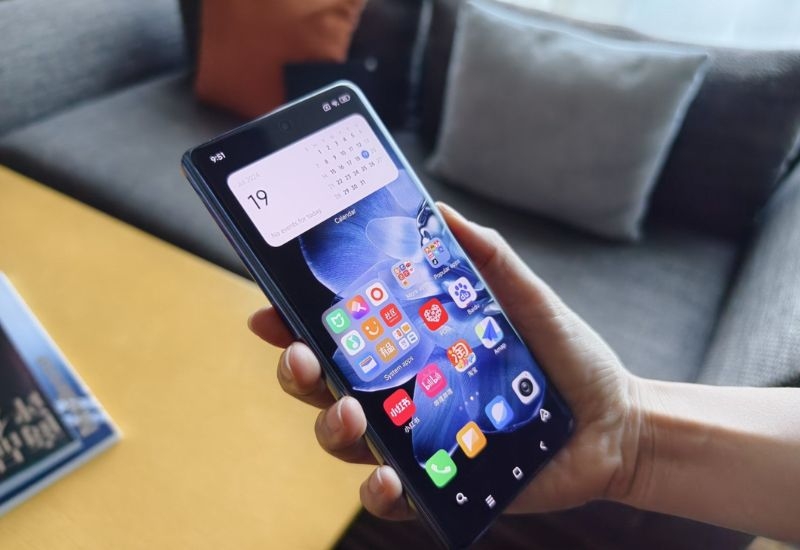 Đánh giá Xiaomi MIX Fold 4 về màn hình