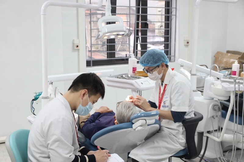 đặt lịch khám theo yêu cầu ở bệnh viện Đại học Y Hà Nội 3