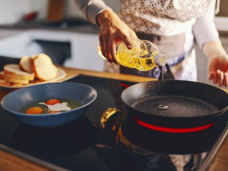 Lưu ý khi sử dụng dầu ăn