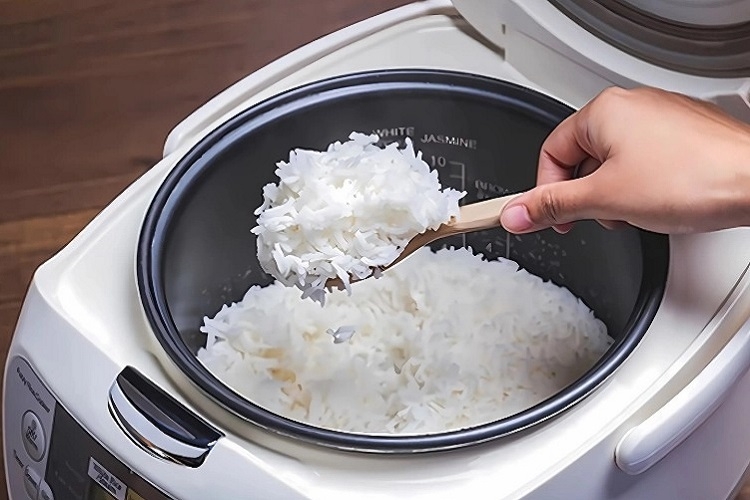 Dấu hiệu rơ le nồi cơm điện hỏng (Hình 2)