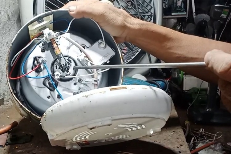 Dấu hiệu rơ le nồi cơm điện hỏng (Hình 7)