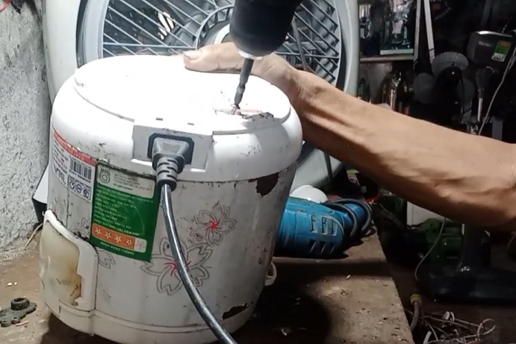 Dấu hiệu rơ le nồi cơm điện hỏng (Hình 8)
