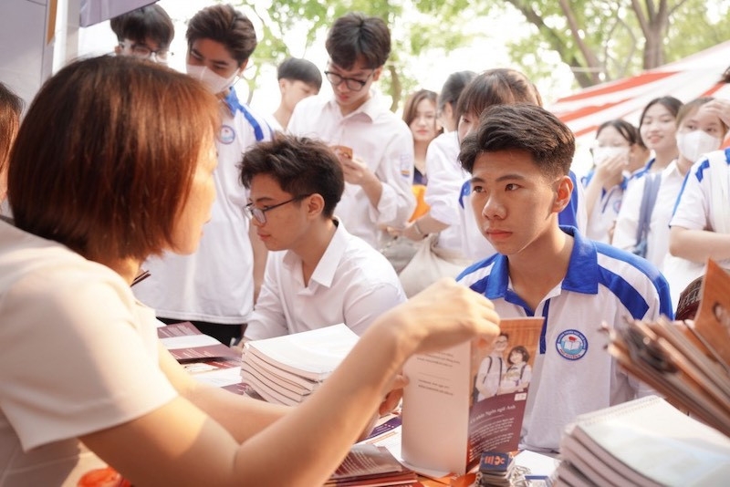 doi tuong tuyen sinh