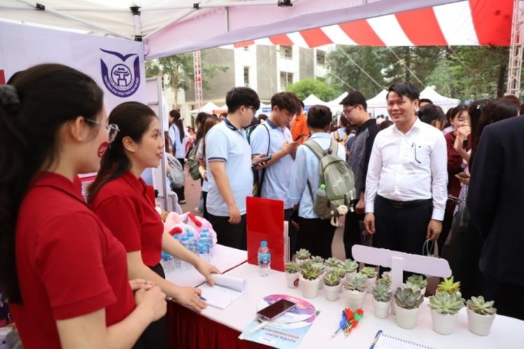 de-an-tuyen-sinh-dai-hoc-thu-do-ha-noi-2025 (3).jpg