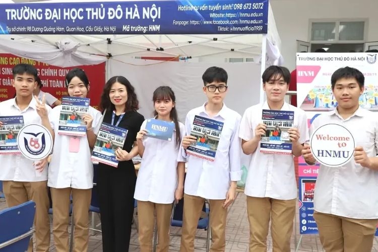 de-an-tuyen-sinh-dai-hoc-thu-do-ha-noi-2025 (5).jpg