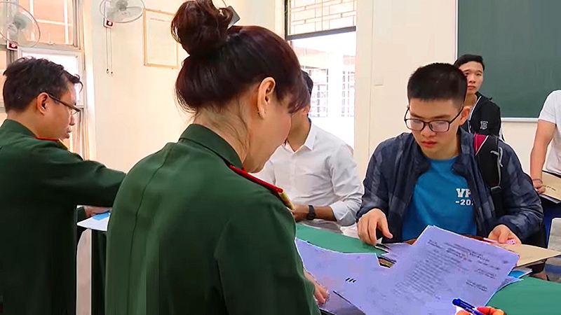 tieu chi phu xet tuyen