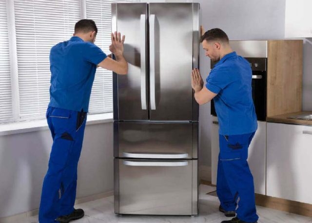Hướng dẫn di chuyển tủ lạnh đúng cách an toàn, giúp bảo vệ máy và kéo dài tuổi thọ
