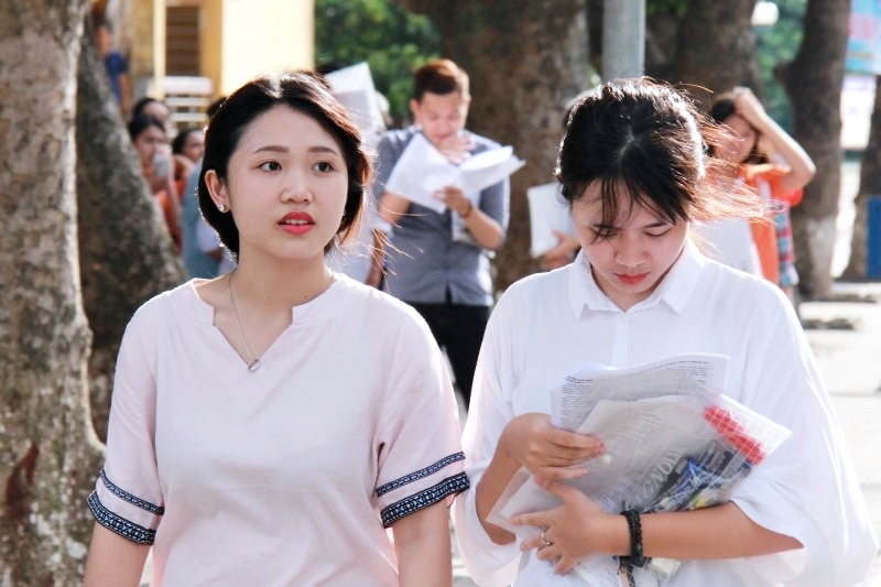 huong dan nhap hoc cho sinh vien trung tuyen