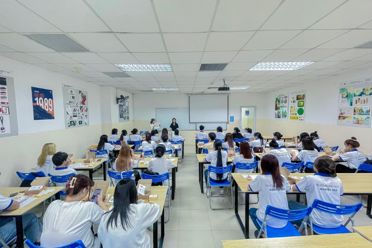 Điểm chuẩn Đại học Nguyễn Trãi 2025 hình 6