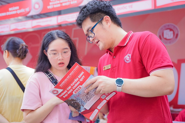 điểm chuẩn ftu 2025 4