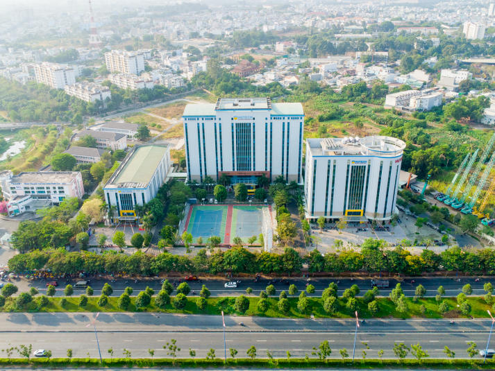 Điểm chuẩn Trường Đại học Công nghệ TPHCM 2026 2