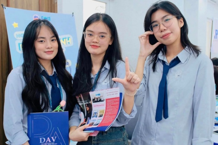 điểm chuẩn xét học bạ bách khoa đà nẵng 2025 7