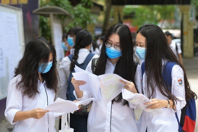 Điểm liệt là bao nhiêu 4