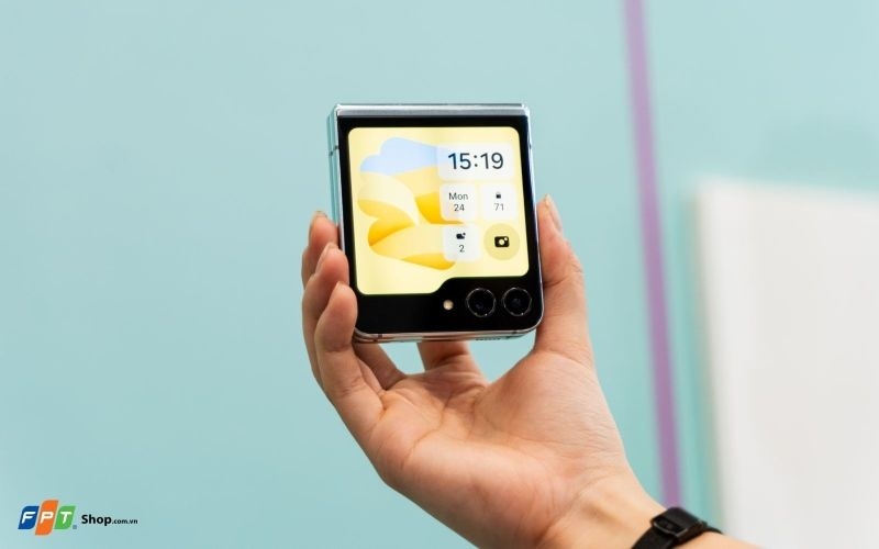 Xác định nhu cầu khi mua điện thoại chip Rồng ngày Tết 2025