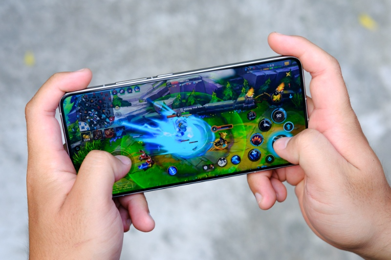 Dimensity 9400 Plus ngang và chip Snapdragon nào? - hình 5