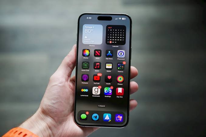 Đổi tên nhà mạng trên iPhone 4