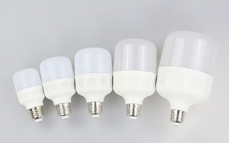 D&ugrave;ng b&oacute;ng đ&egrave;n loại n&agrave;o tiết kiệm nhất? (H&igrave;nh 6)