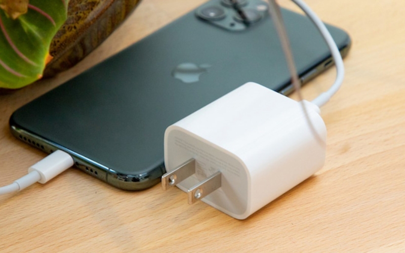 Dùng chung sạc iPhone và Android được không? - hình 5