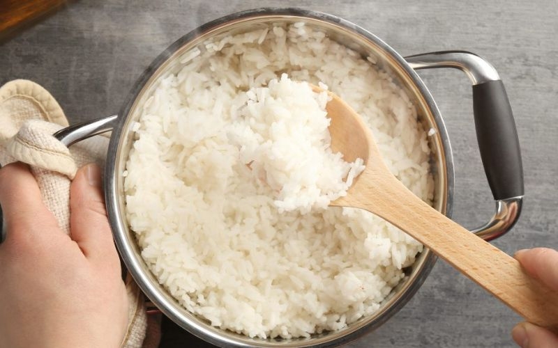 Dụng cụ làm cơm cuộn - Vá cơm