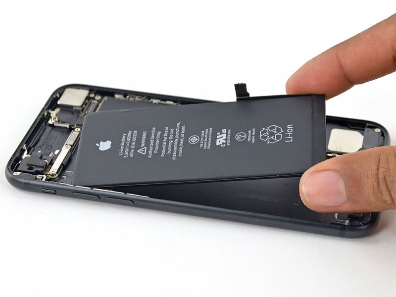 Dung lượng pin iPhone 11 Pro Max hình 3