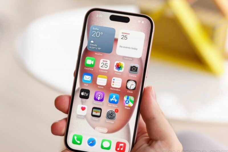 Dynamic Island trên iPhone 15 khác gì so với iPhone 14?
