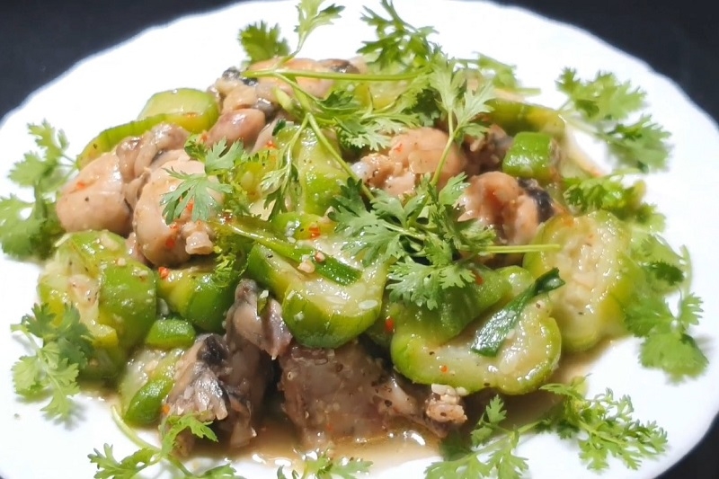 Ếch xào mướp ảnh 7