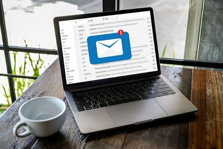 email-fake (3).jpg