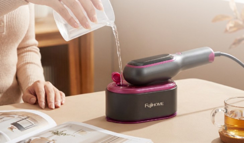 Bàn ủi hơi nước cầm tay Fujihome SI718AB - hình 2