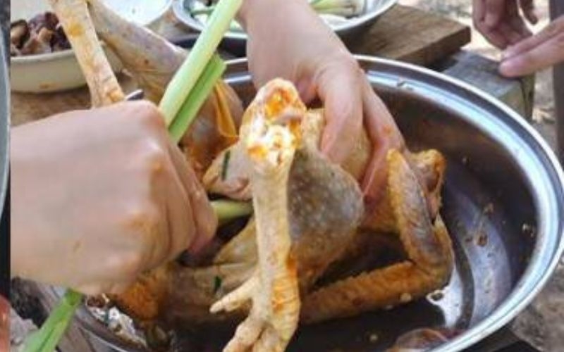 Ướp gà hấp muối sả