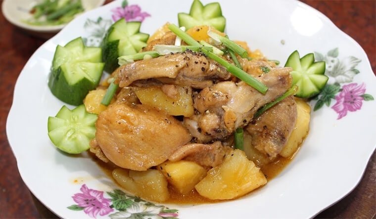 gà kho khoai tây 2