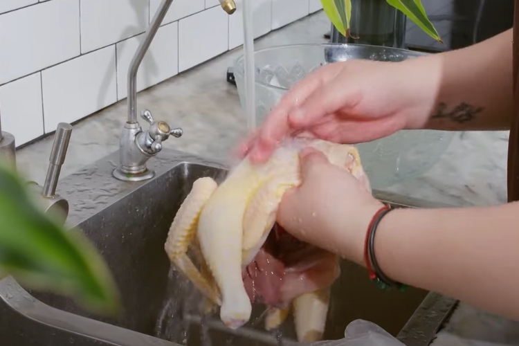gà kho sả nghệ 5