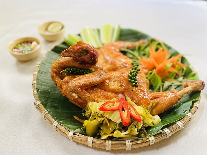 Gà nướng mắm nhĩ hình 5
